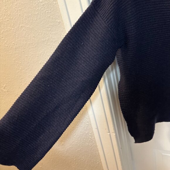 Jucca Navy Sweater with Side Slits and Vertical Ribbed Style-Size Small - Picture 3 of 4